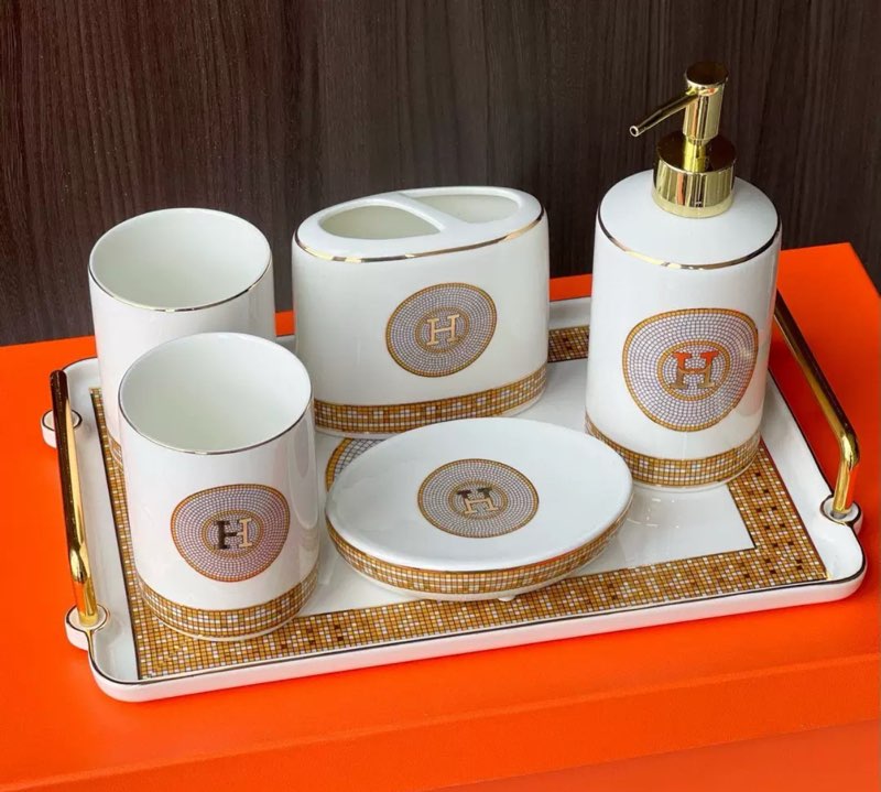 wholesale quality hermes bathroom accessories set model no. 5